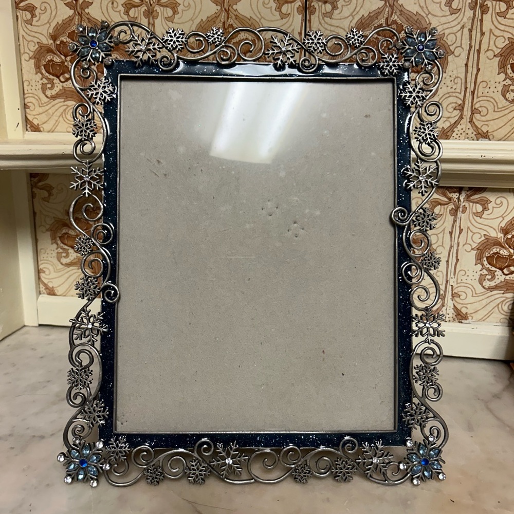 (ON- HOLD) Celebrate and shine Snowflake Frame